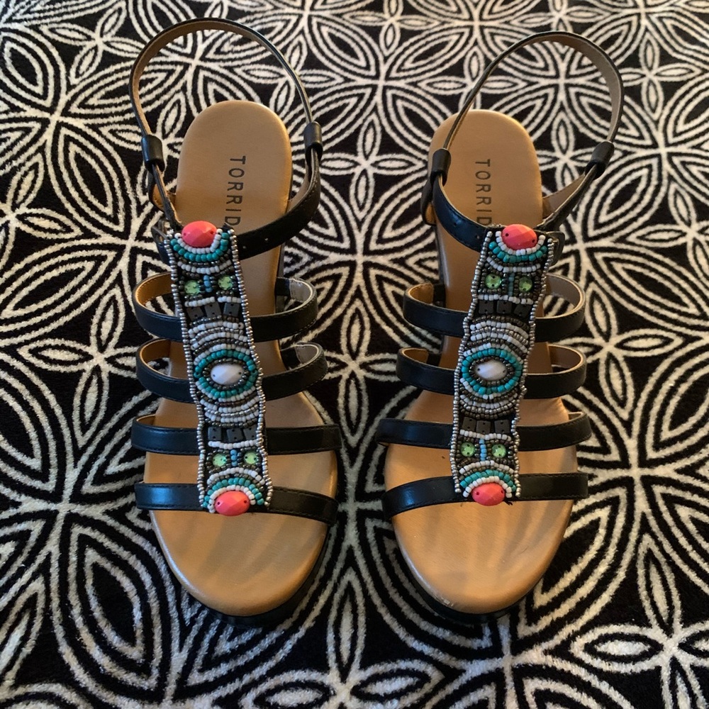 Torrid Wedges